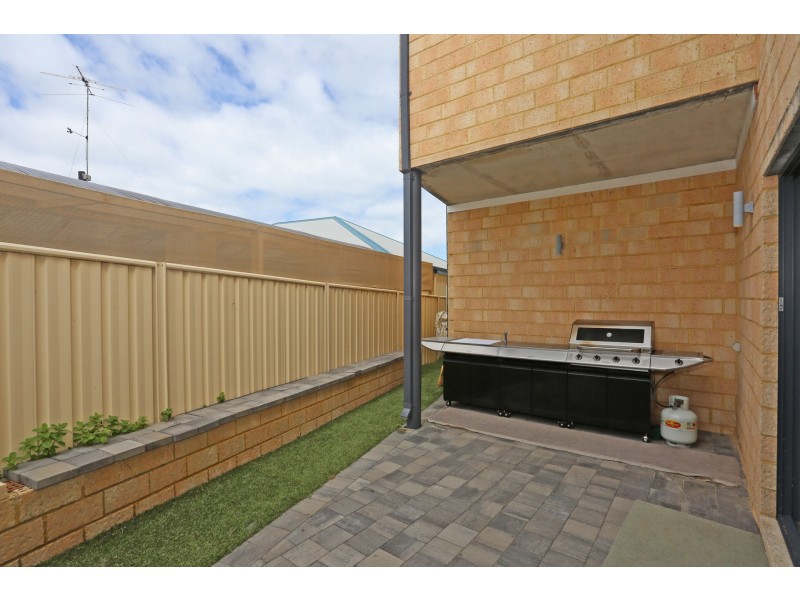 4 Donnybrook Turn, Dawesville WA 6211