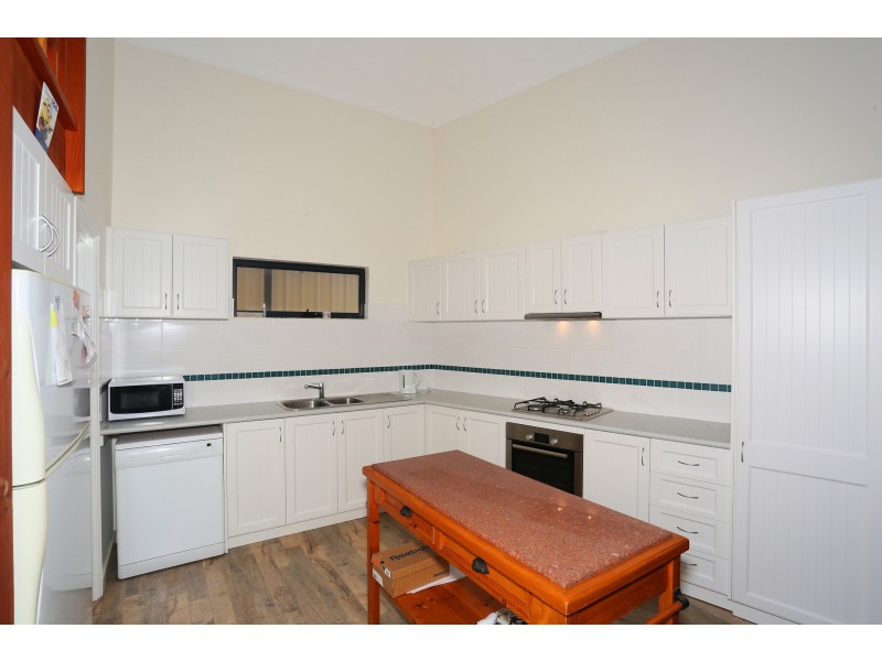 4 Donnybrook Turn, Dawesville WA 6211