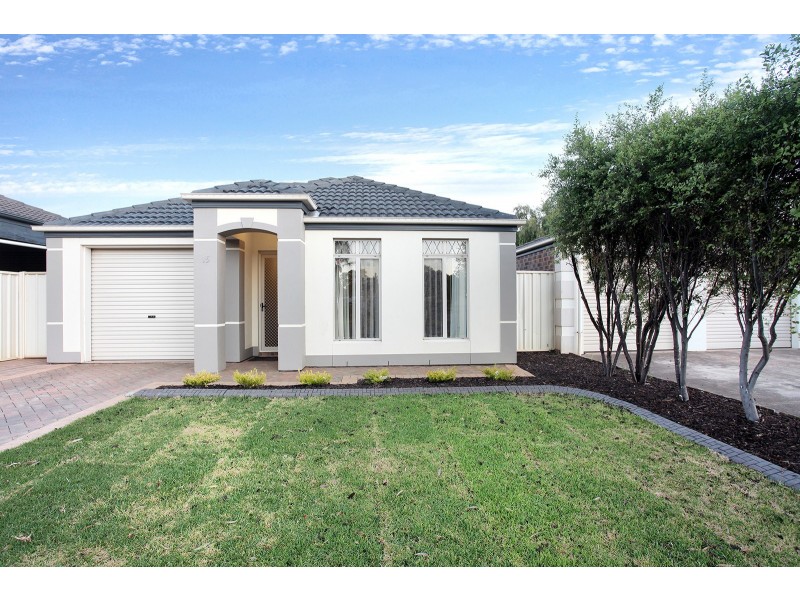 15 Tiller Court, Salisbury North SA 5108