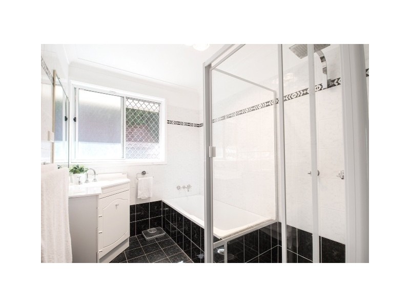 46 Coal Point Road, Coal Point NSW 2283