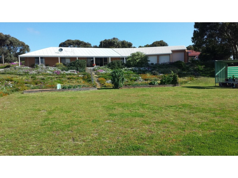 105 Narrung Road, Meningie SA 5264