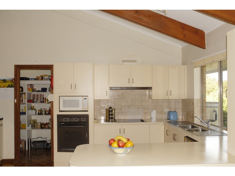 105 Narrung Road, Meningie SA 5264