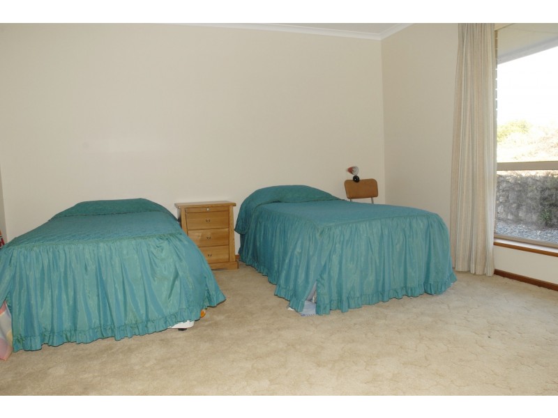 105 Narrung Road, Meningie SA 5264