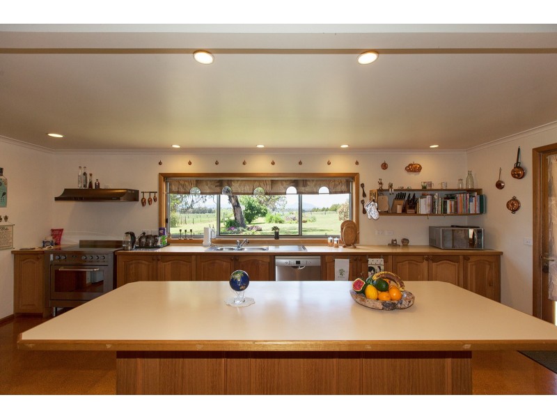 10 Gordon Street, Ararat VIC 3377