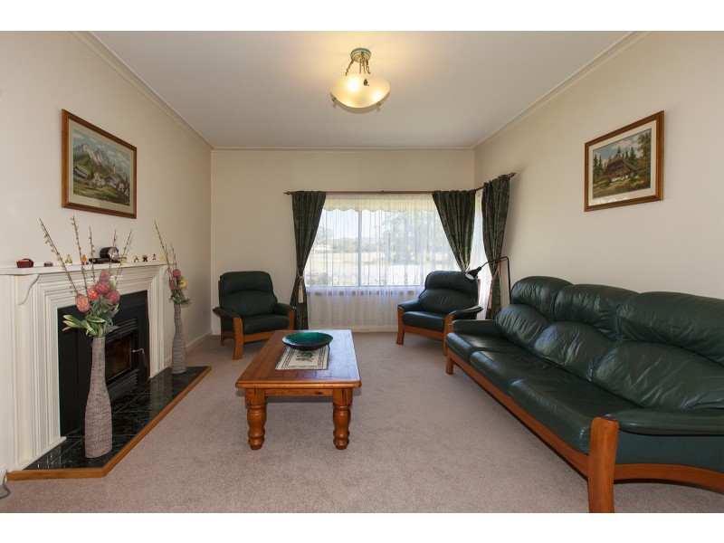 10 Gordon Street, Ararat VIC 3377