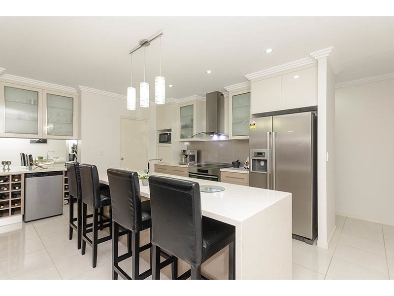 3 Tranquility Place, Bargara QLD 4670