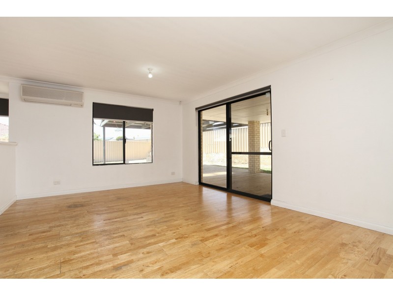 44 Shropshire Crescent, Butler WA 6036