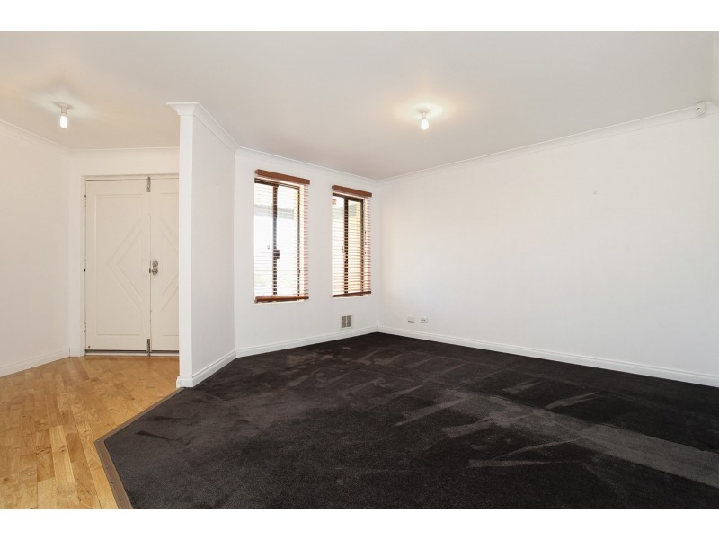 44 Shropshire Crescent, Butler WA 6036