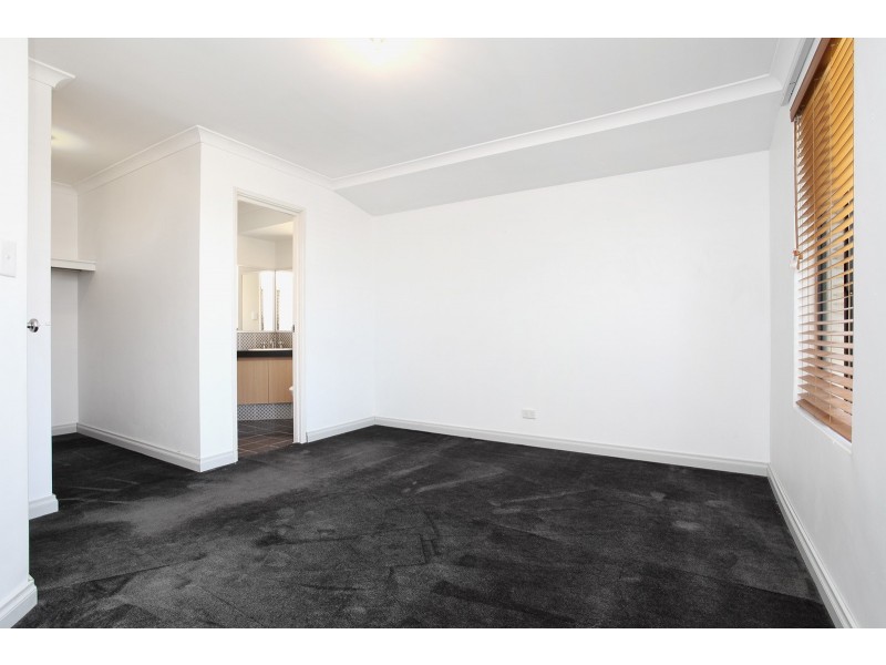 44 Shropshire Crescent, Butler WA 6036