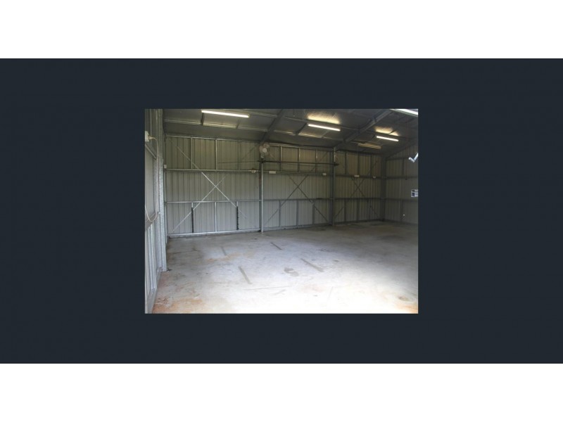 7 Malibu Close, White Rock QLD 4868