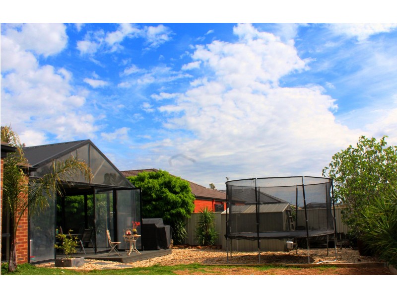 4 Verbena Terrace, Epsom VIC 3551