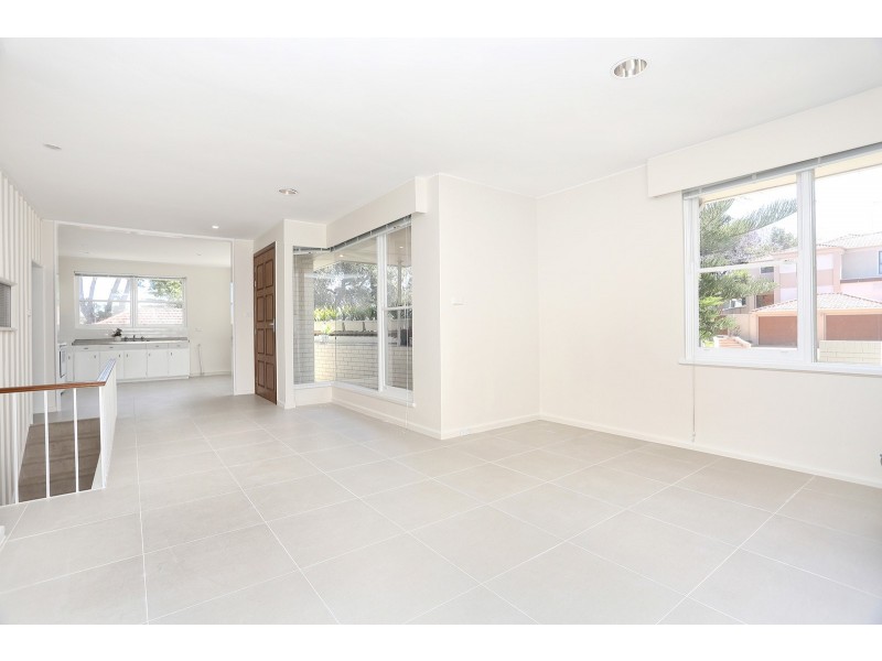 28 Hillcrest Avenue, Hurstville NSW 2220