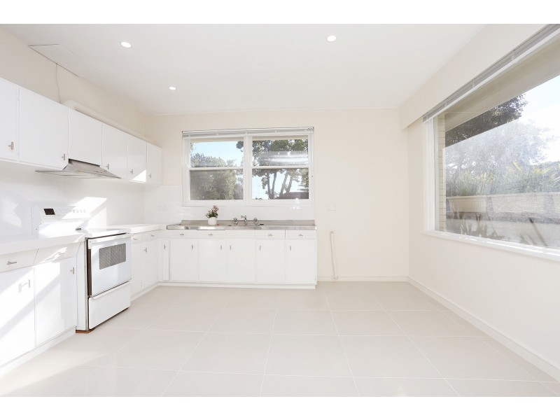 28 Hillcrest Avenue, Hurstville NSW 2220