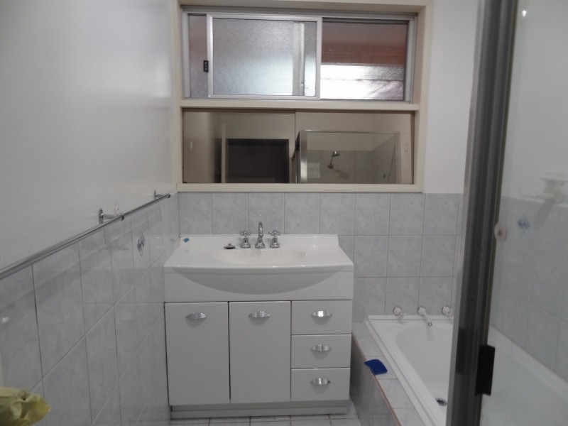 5 Bray Street, Kelmscott WA 6111