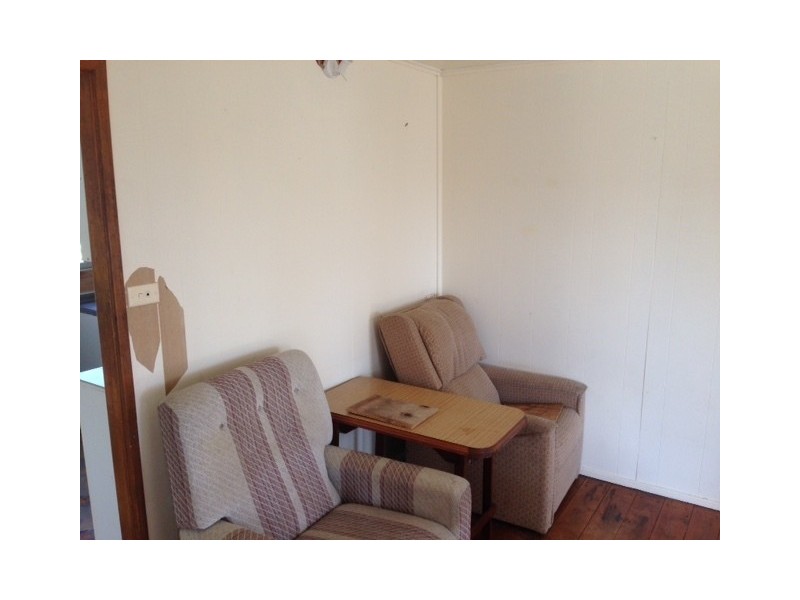 12 Gordon St, Mount Morgan QLD 4714