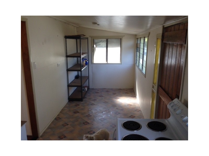 12 Gordon St, Mount Morgan QLD 4714