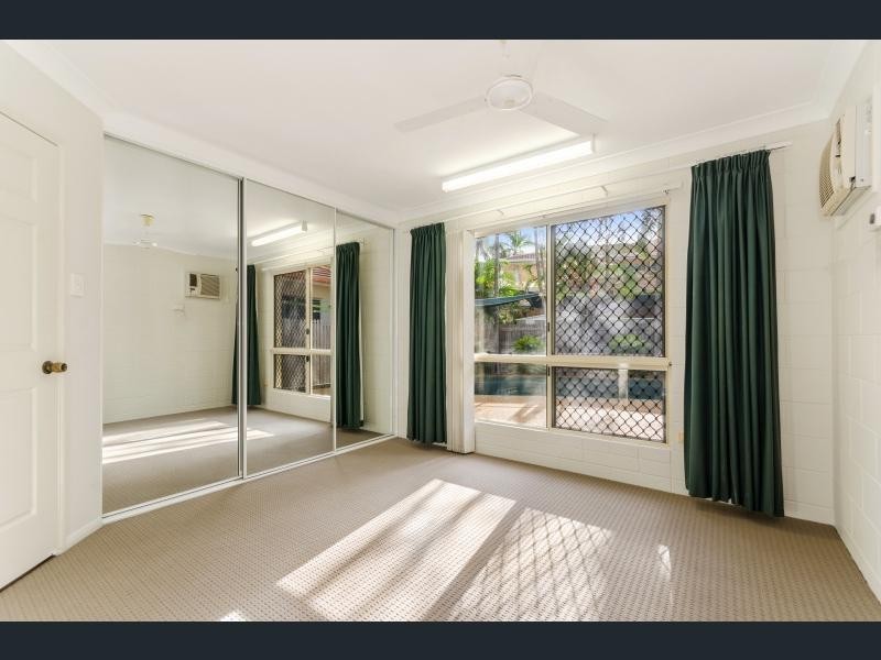 12 FLAME COURT, Kirwan QLD 4817
