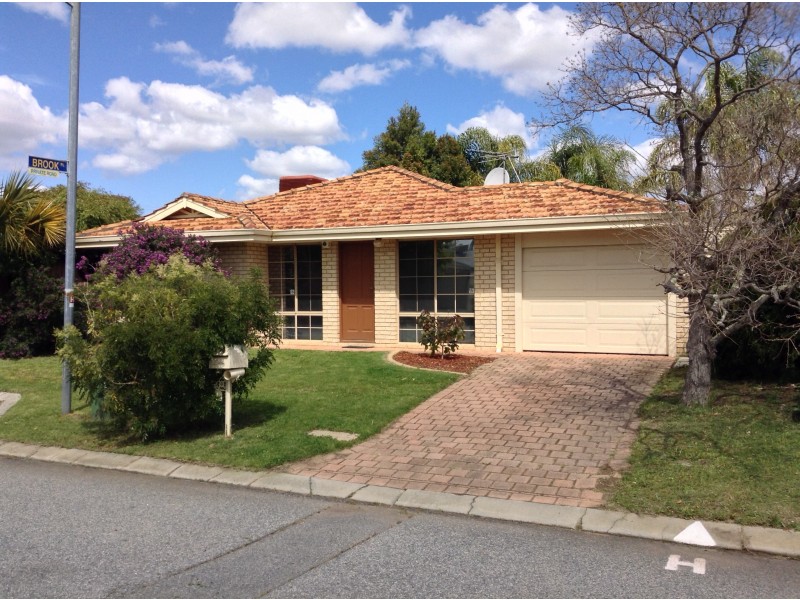 8 Settlers Way, Gosnells WA 6110
