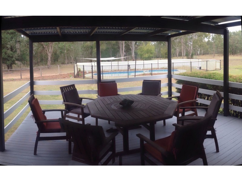 115 Old Yarraman Rd, Nanango QLD 4615