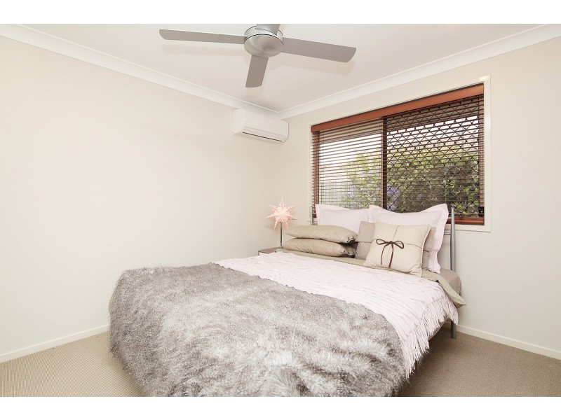 19 Olsen Crescent, Wakerley QLD 4154