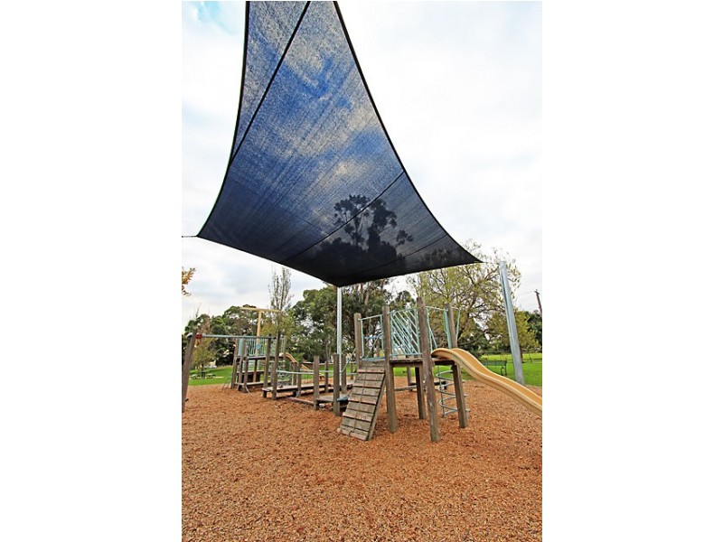 5A Dane Road, Hampton East VIC 3188