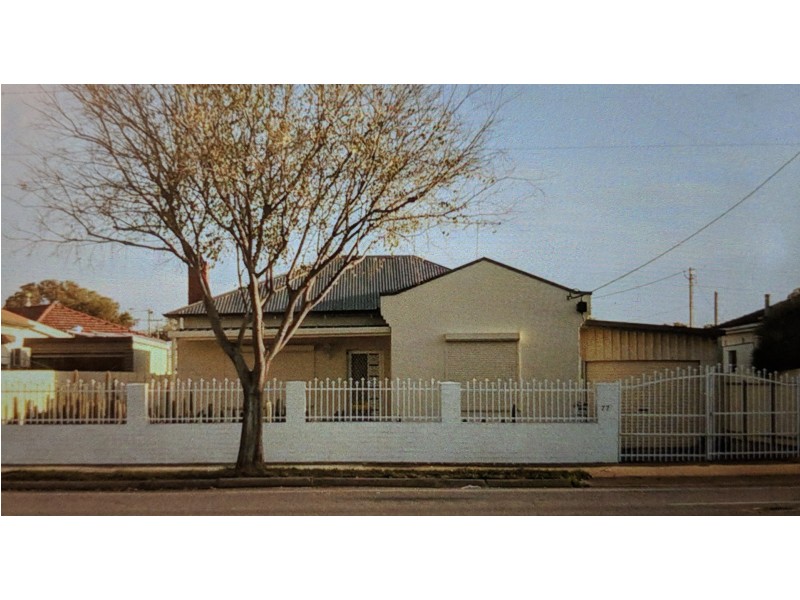 77 Crittenden Rd, Findon SA 5023