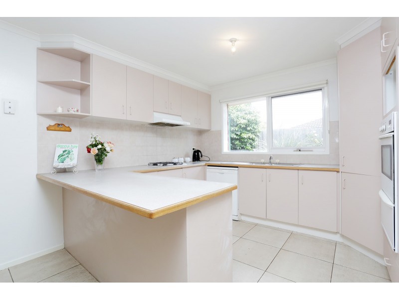 14 Wattle Bird Way, Langwarrin VIC 3910