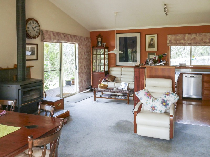 416 Estcourts Rd., Buchan South VIC 3885