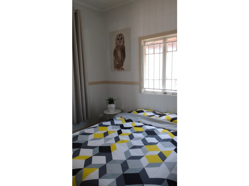 16 Gordon St, Milton QLD 4064