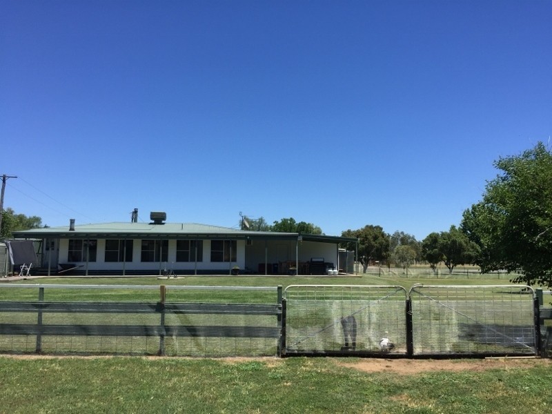 1648 Manilla Road, Moore Creek NSW 2340