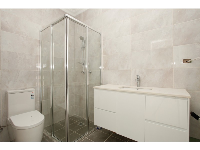 18A Tungarra Road, Girraween NSW 2145