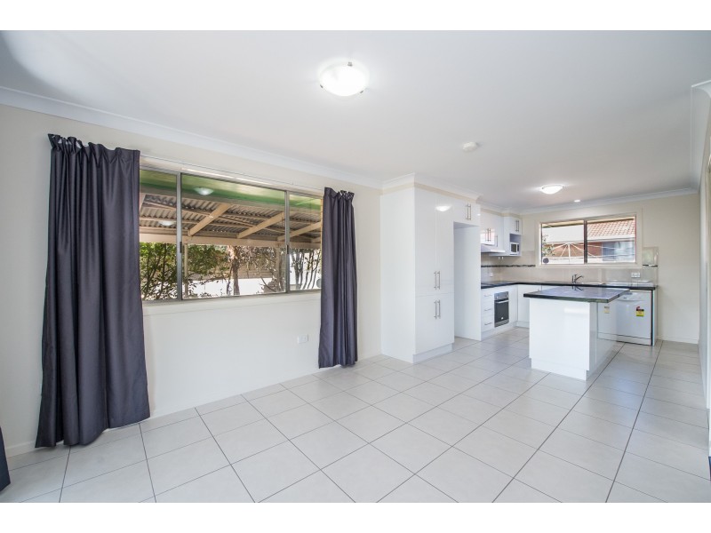 6 Corriedale Crescent, Harristown QLD 4350