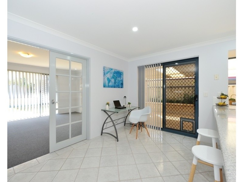 62 Montebourg Meander, Port Kennedy WA 6172