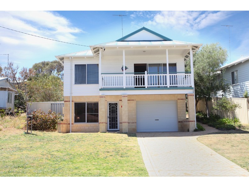 2/3 Leander Street, Falcon WA 6210