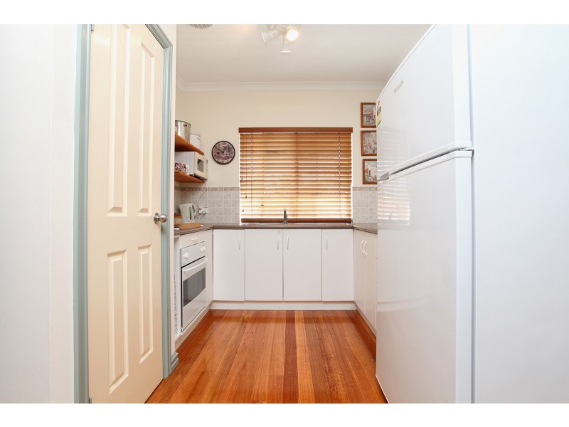 2/3 Leander Street, Falcon WA 6210