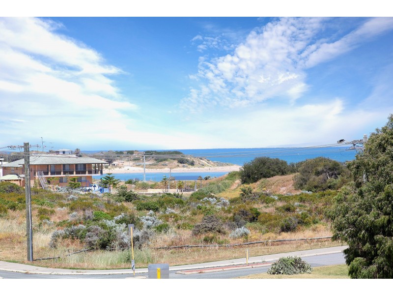 2/3 Leander Street, Falcon WA 6210