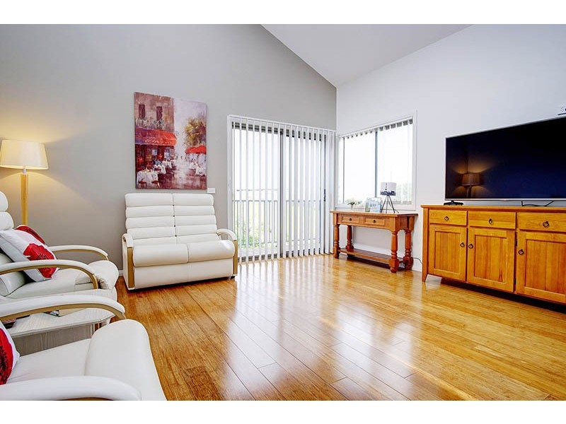 69 Coastal View Dr, Tallwoods Village NSW 2430