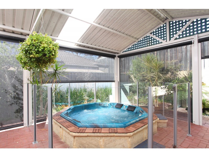 12 Paganoni View, Beeliar WA 6164