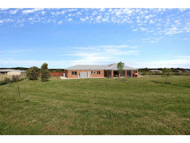 105 Blakeville Road, Ballan VIC 3342
