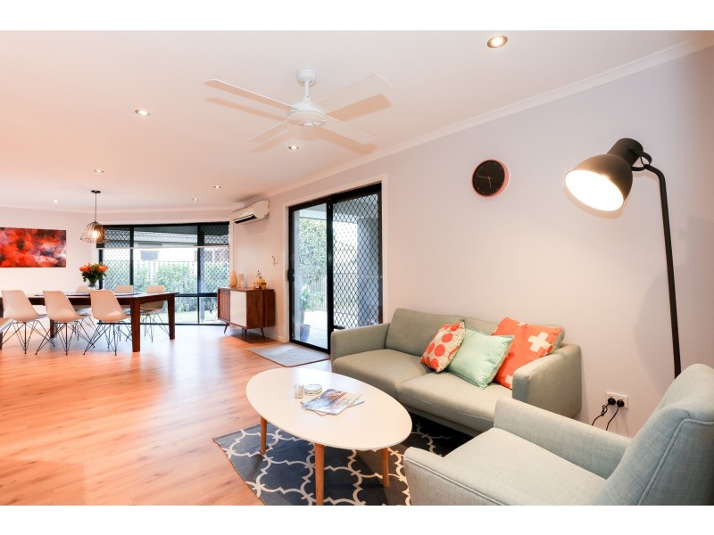 10 Broxbourne Place, Oxenford QLD 4210