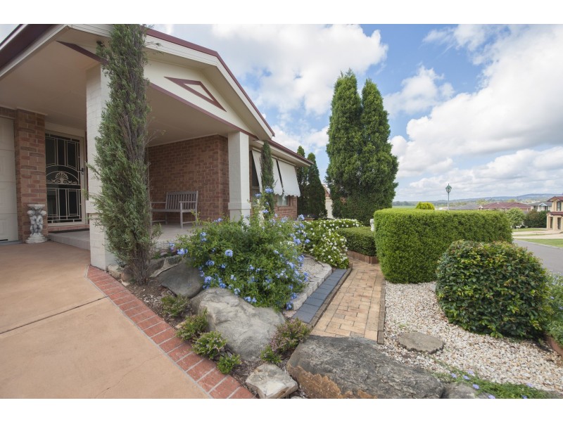 11 Maybush Avenue, Thornton NSW 2322