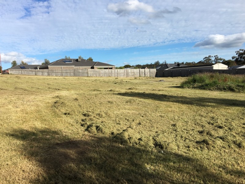 4 Merryweather Place, Buninyong VIC 3357