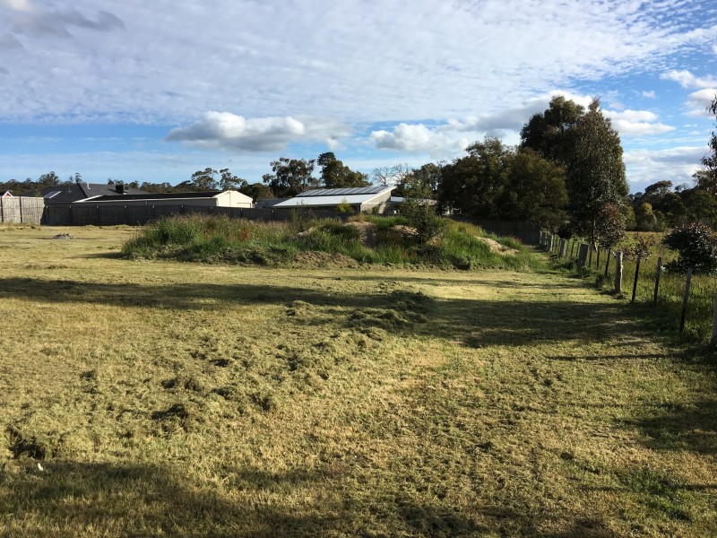 4 Merryweather Place, Buninyong VIC 3357