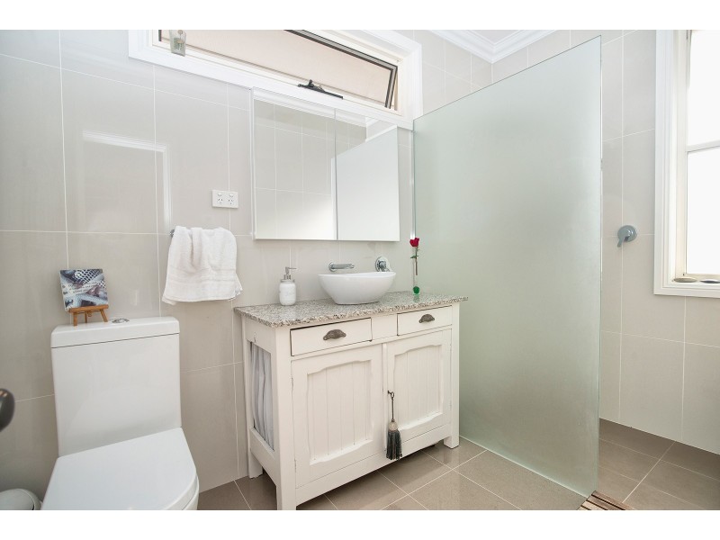 30 Queen Street, Blayney NSW 2799