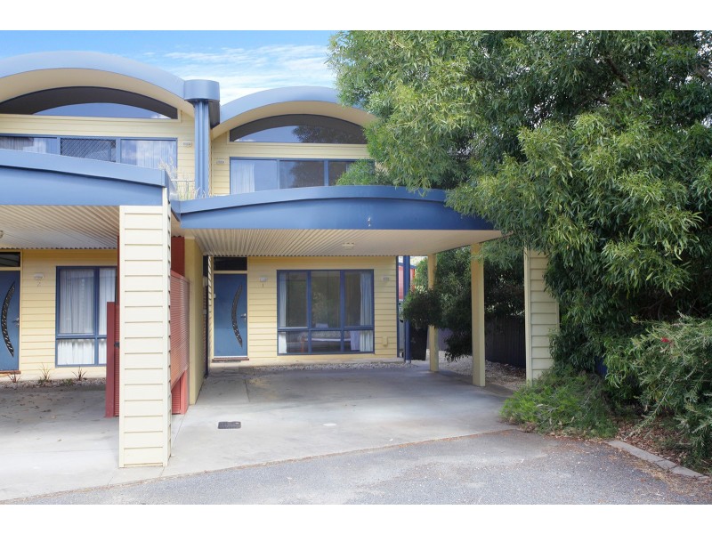 1/15-17 Clematis Drive, Halls Gap VIC 3381