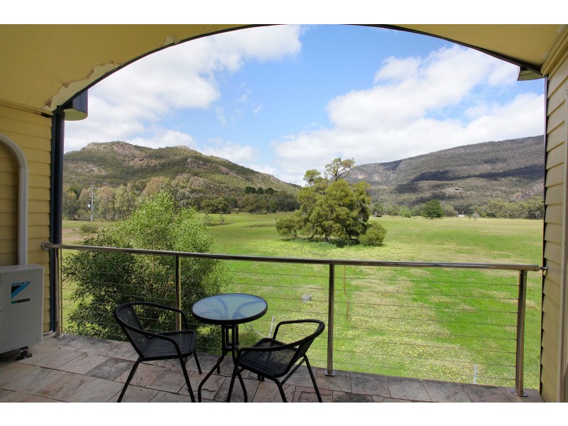 1/15-17 Clematis Drive, Halls Gap VIC 3381