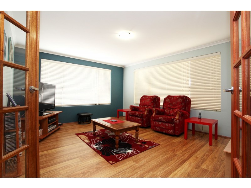 53 Hinchinbrook Ave, Ridgewood WA 6030