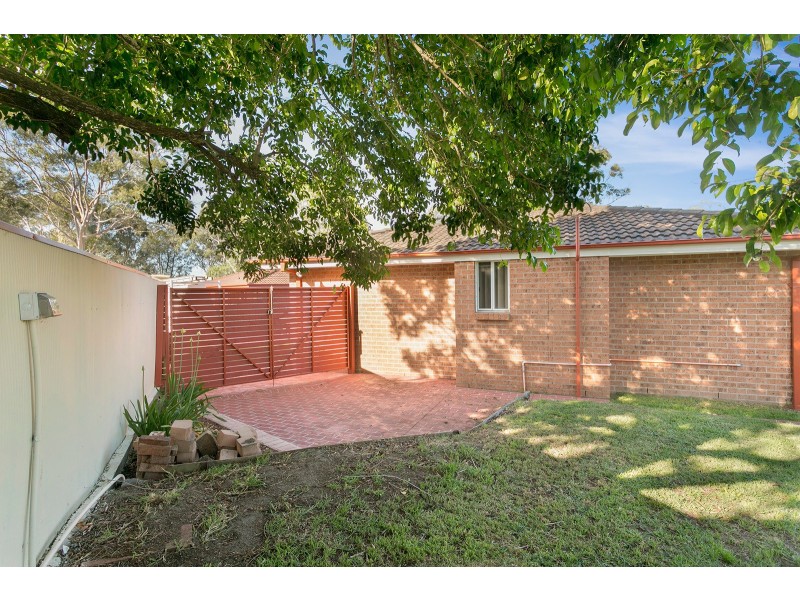 4 Wilga Close, Albion Park Rail NSW 2527