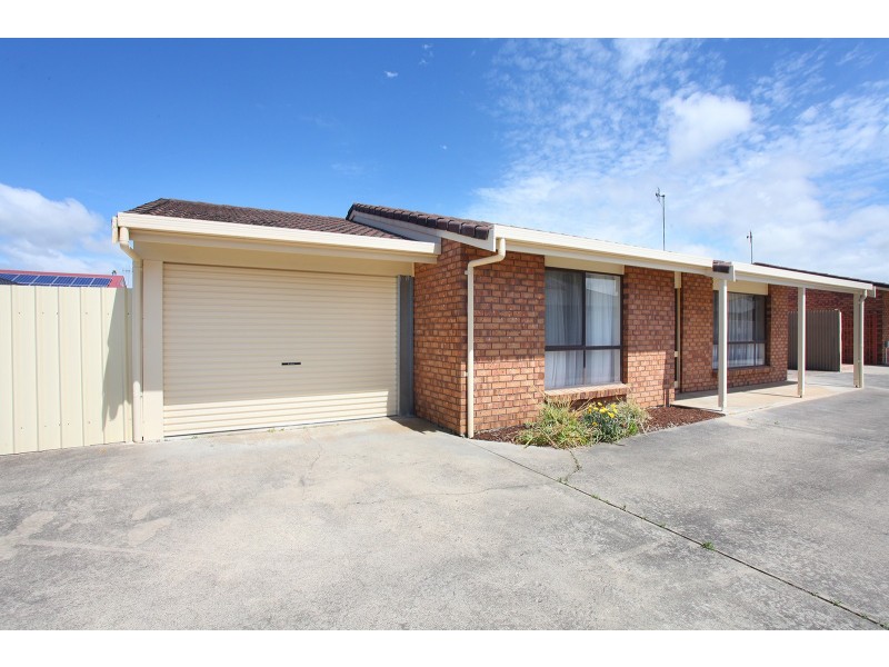 2/33 Leworthy Street, Victor Harbor SA 5211