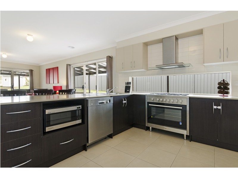 3 Edols Street, Ballan VIC 3342